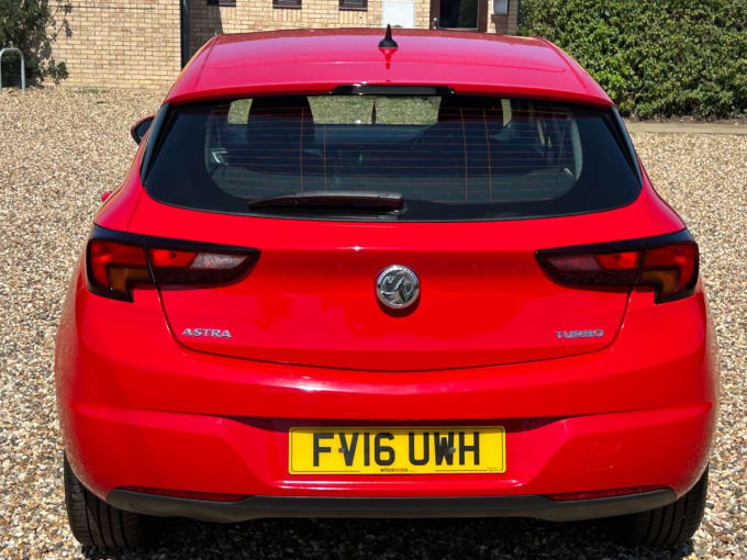 2025 Vauxhall Astra