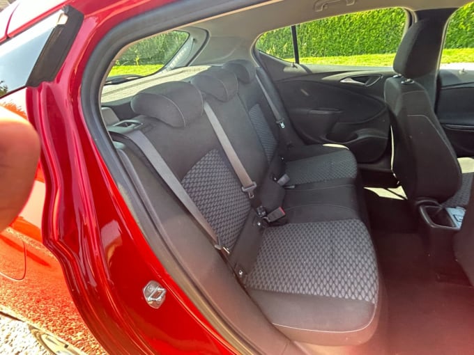 2025 Vauxhall Astra