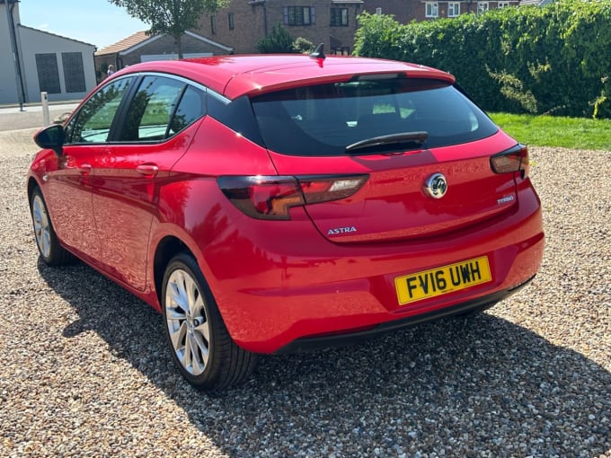 2025 Vauxhall Astra