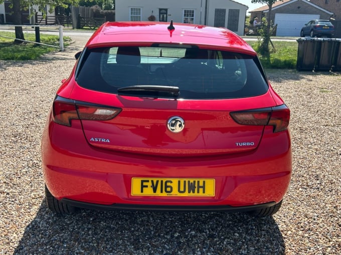 2025 Vauxhall Astra