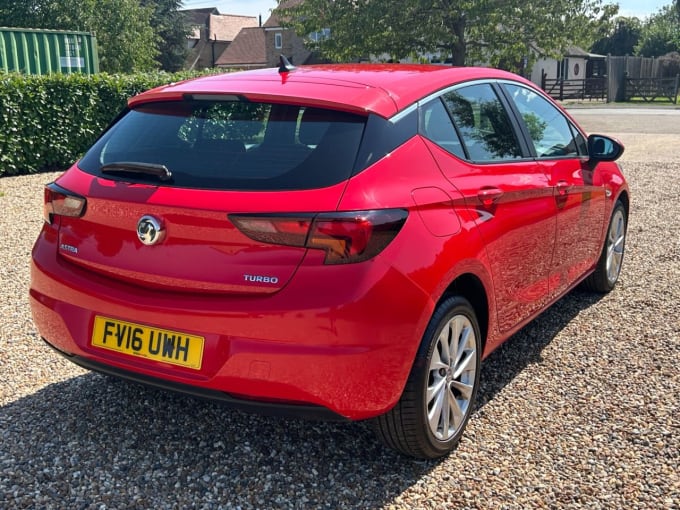 2025 Vauxhall Astra