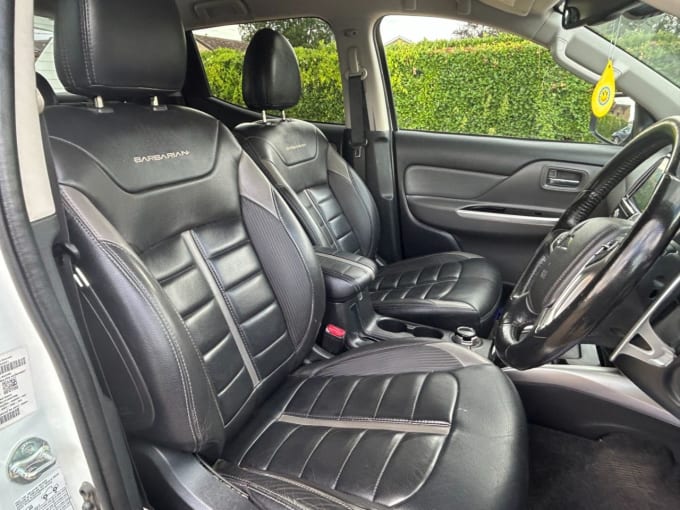2025 Mitsubishi L200