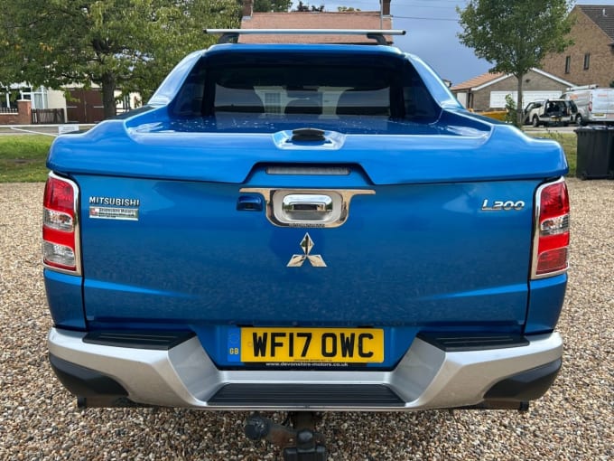 2025 Mitsubishi L200