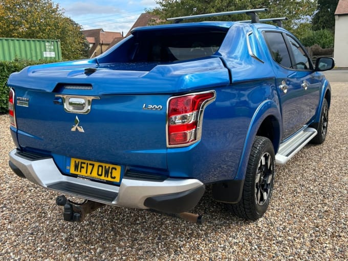 2025 Mitsubishi L200