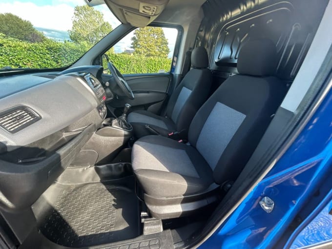 2025 Fiat Doblo