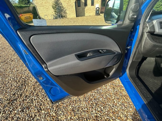 2025 Fiat Doblo