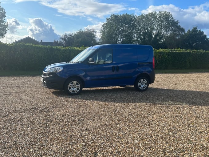 2025 Fiat Doblo
