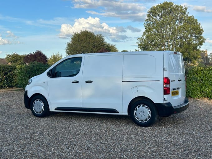 2025 Peugeot Expert
