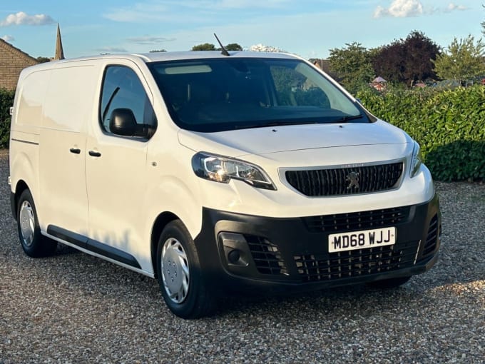2025 Peugeot Expert