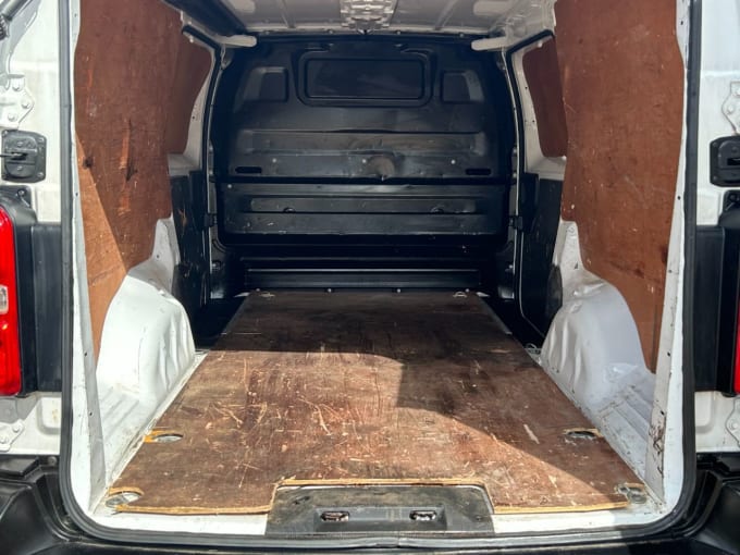 2025 Vauxhall Vivaro