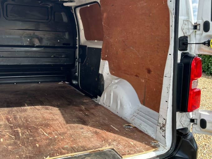 2025 Vauxhall Vivaro