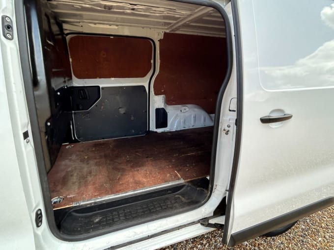 2025 Vauxhall Vivaro