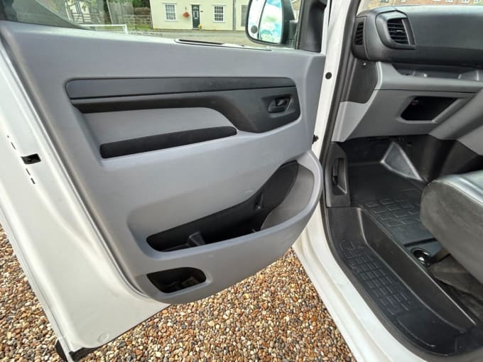 2025 Vauxhall Vivaro
