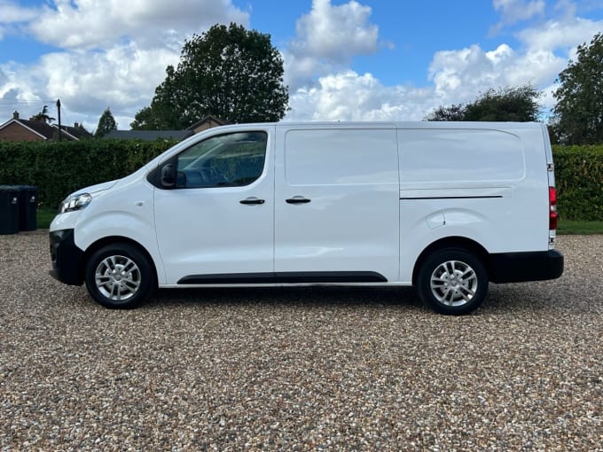 2025 Vauxhall Vivaro