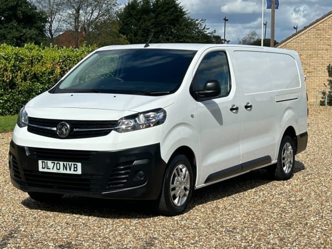 2025 Vauxhall Vivaro