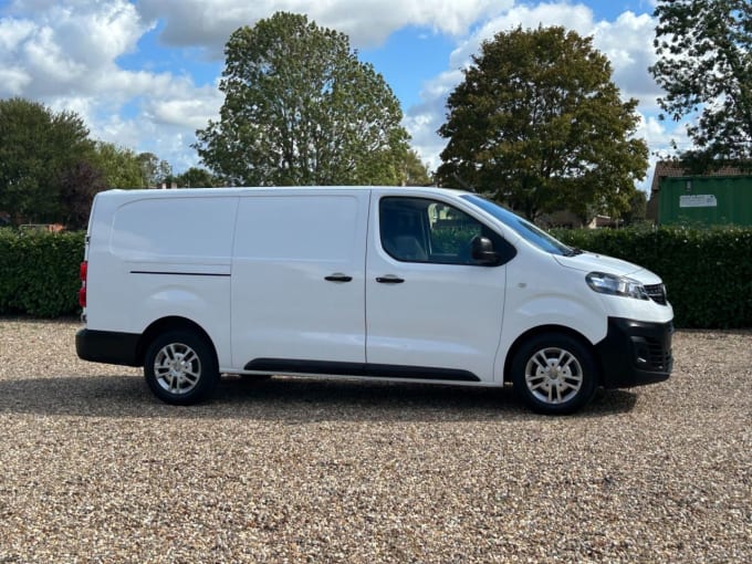 2025 Vauxhall Vivaro