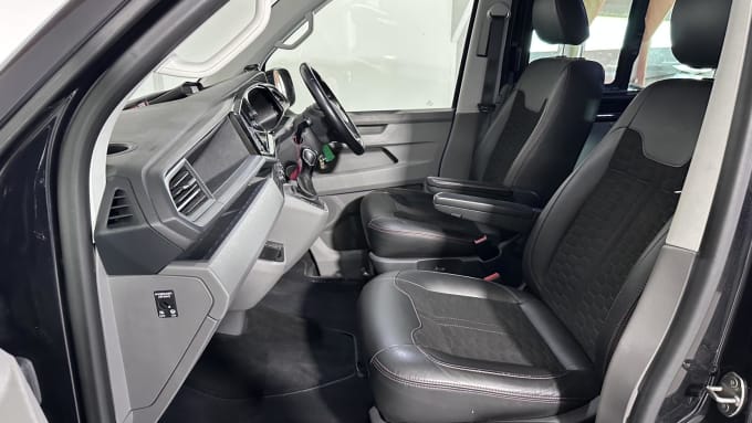 2022 Volkswagen Transporter