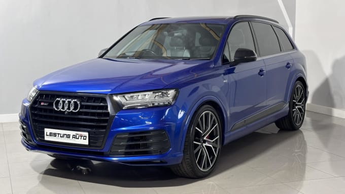 2017 Audi Sq7