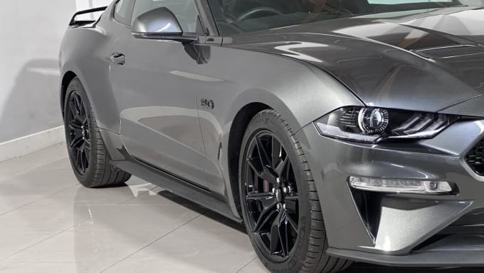 2020 Ford Mustang