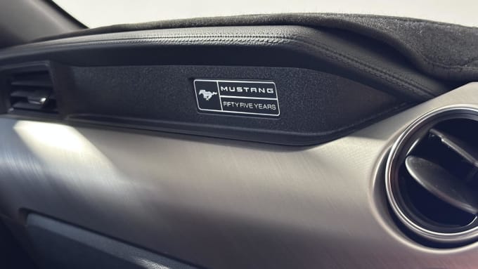 2020 Ford Mustang