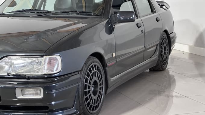 1999 Ford Sierra