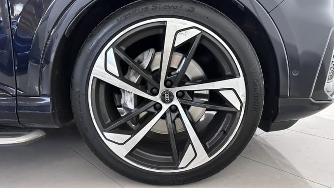 2021 Audi Q7