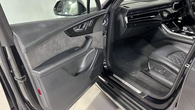 2021 Audi Q7