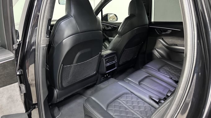 2021 Audi Q7