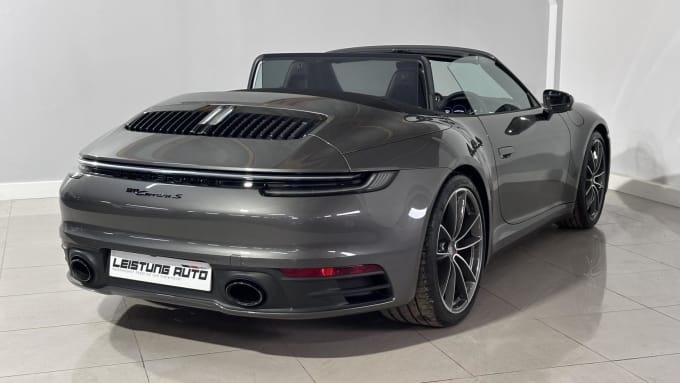 2024 Porsche 911