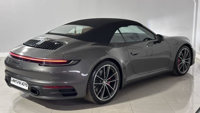 2024 Porsche 911