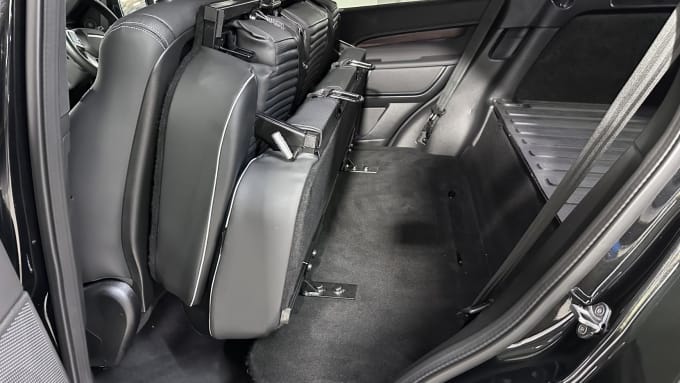 2023 Land Rover Discovery