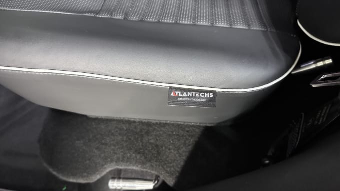 2023 Land Rover Discovery