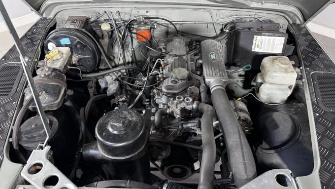 1986 Land Rover 127