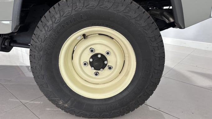 1986 Land Rover 127