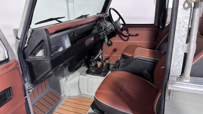 1986 Land Rover 127