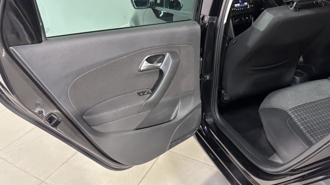 2016 Volkswagen Polo