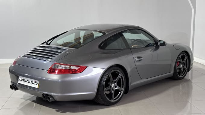 2005 Porsche 911