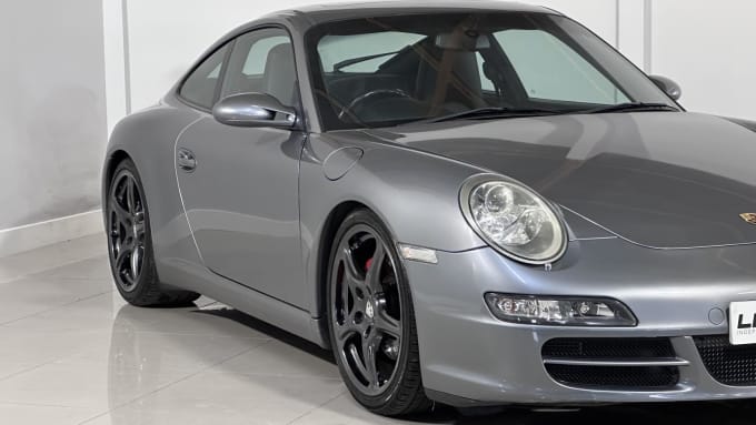 2005 Porsche 911