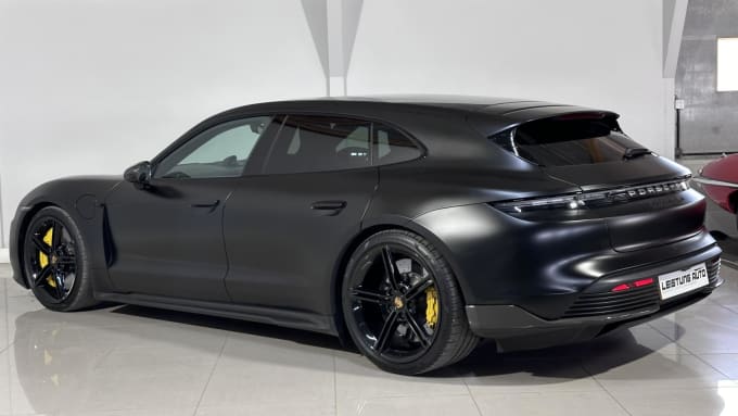 2023 Porsche Taycan