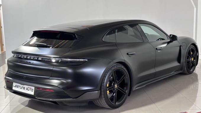 2023 Porsche Taycan