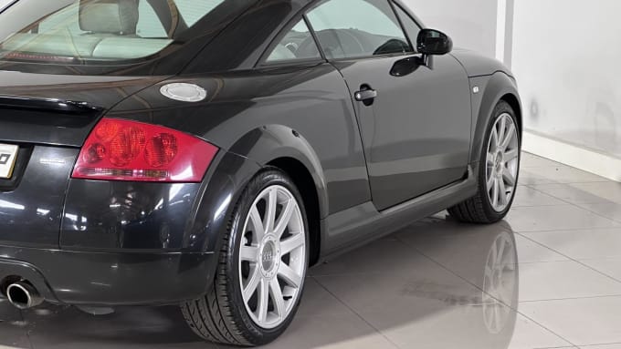 2004 Audi Tt