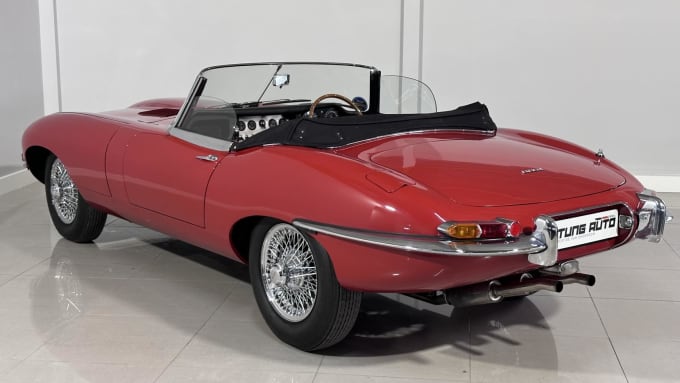 1962 Jaguar E-type