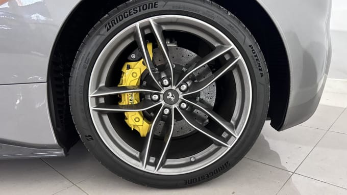2016 Ferrari 488
