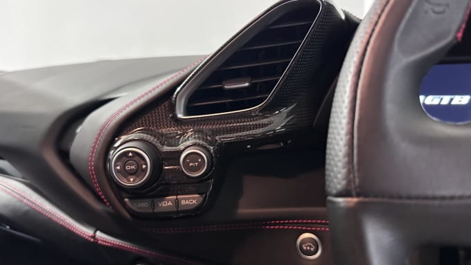 2016 Ferrari 488