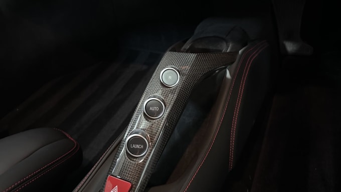 2016 Ferrari 488
