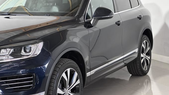 2016 Volkswagen Touareg
