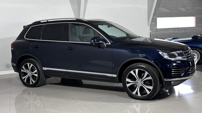 2016 Volkswagen Touareg