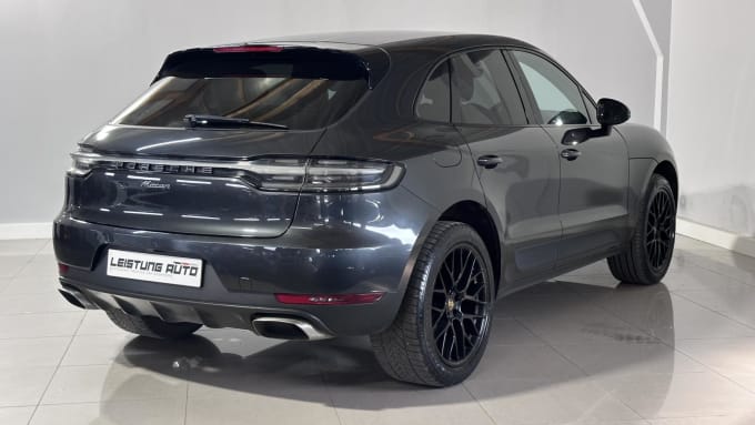 2020 Porsche Macan