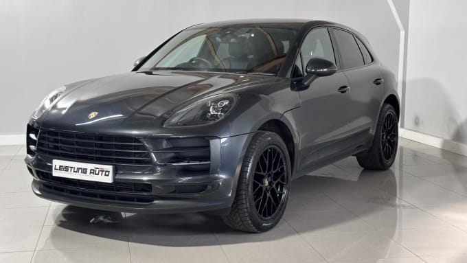 2020 Porsche Macan