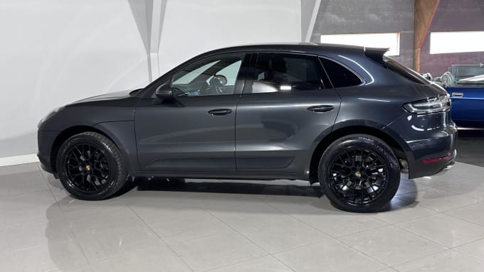 2020 Porsche Macan